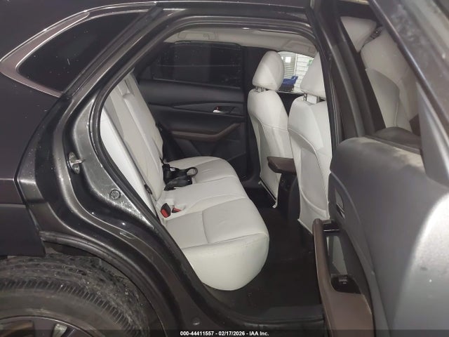 44411557 :رقم المزاد ، 3MVDMBDMXPM528035 vin ، 2023 Mazda Cx-30 2.5 S Premium مزاد بيع