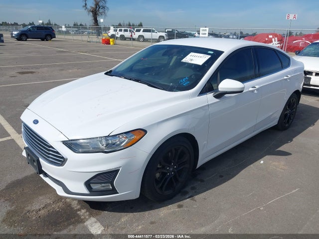 Ford FUSION SE 2020 3FA6P0HD3LR172062 Image 2