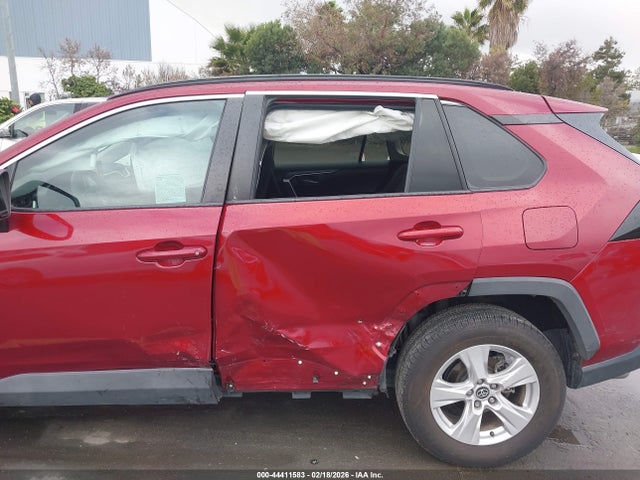 2T3W1RFV6MW114228 Toyota Rav4 Xle