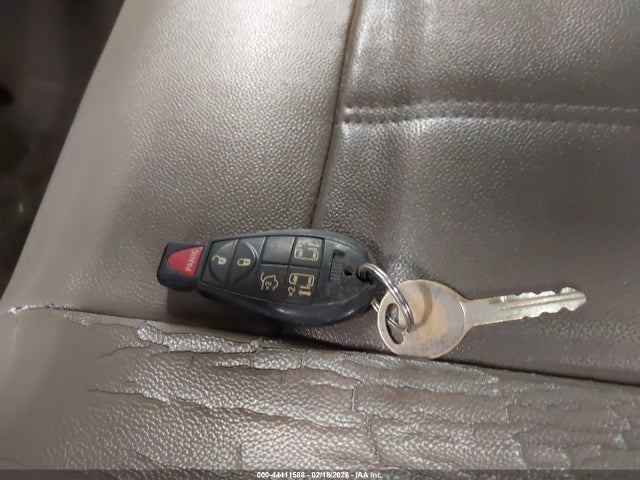 Продаж на аукціоні авто 2014 Chrysler Town & Country Touring, vin: 2C4RC1BG4ER156733, номер лоту: 44411588