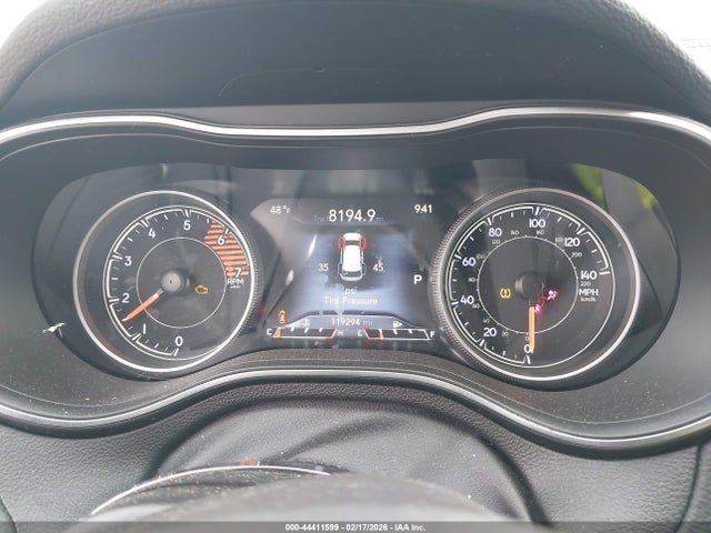 2019 Jeep Cherokee Limited 4x4 მანქანა იყიდება აუქციონზე, vin: 1C4PJMDN1KD169724, აუქციონის ნომერი: 44411599