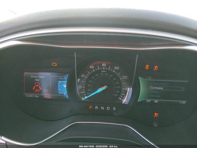 3FA6P0T9XGR206930 Ford FUSION SE