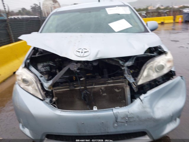 Toyota Sienna Le 8 Passenger 2016 5TDKK3DC5GS695575 Image 6