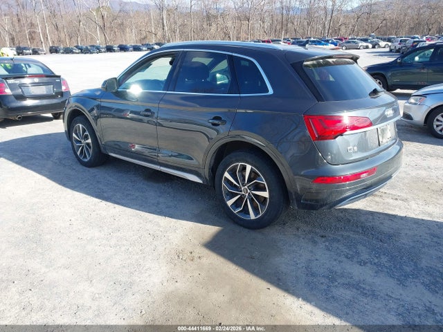 Продажа на аукционе авто 2021 Audi Q5 Premium 45 Tfsi Quattro S Tronic, vin: WA1AAAFY3M2004472, номер лота: 44411669