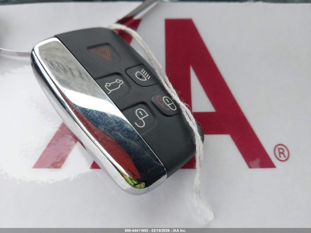SALCR2BG0HH668802 Land Rover Discovery Sport Hse