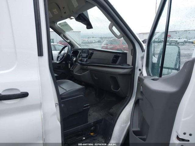1FTBR2C81PKB02031 Ford Transit-250