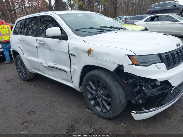 Продажа на аукционе авто 2018 Jeep Grand Cherokee High Altitude 4x4, vin: 1C4RJFCT7JC401767, номер лота: 44411699