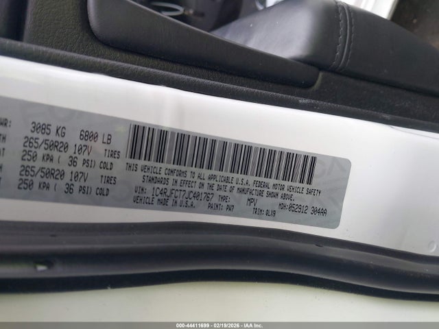 Продажа на аукционе авто 2018 Jeep Grand Cherokee High Altitude 4x4, vin: 1C4RJFCT7JC401767, номер лота: 44411699