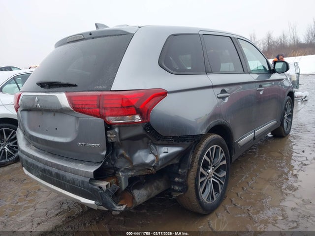 2017 MITSUBISHI OUTLANDER JA4AZ2A33HZ050620 Photo 5