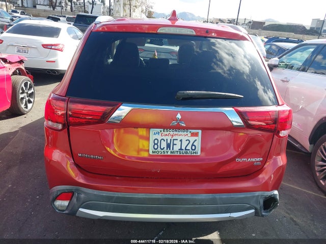 Mitsubishi Outlander Sel 2018 JA4AD3A31JZ022079 Image 17