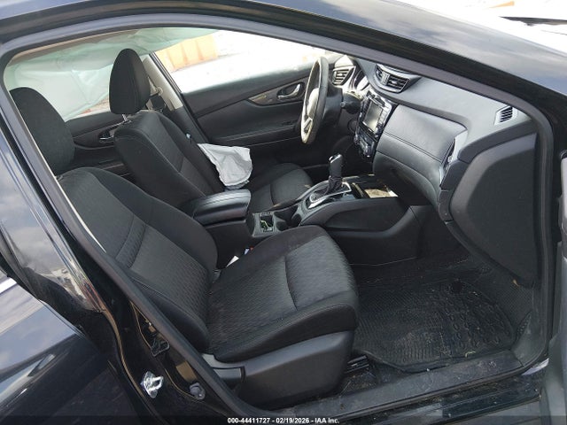 JN8AT2MTXJW456280 Nissan ROGUE SV