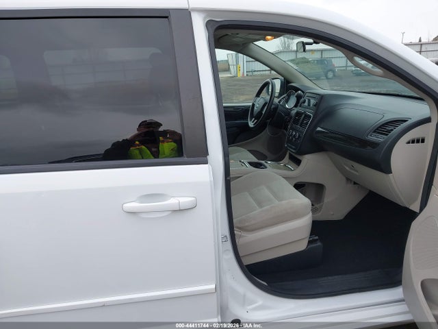 2C4RDGCG2FR632431 Dodge Grand Caravan Sxt