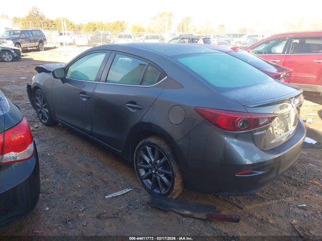 Продажа на аукционе авто 2018 Mazda Mazda3 Touring, vin: 3MZBN1V32JM177762, номер лота: 44411772