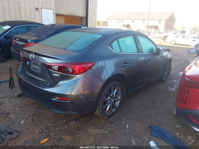 Продажа на аукционе авто 2018 Mazda Mazda3 Touring, vin: 3MZBN1V32JM177762, номер лота: 44411772