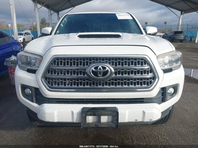 3TMAZ5CN7HM049817 Toyota Tacoma Trd Sport
