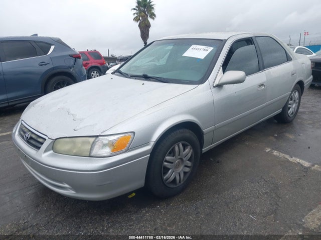 2001 TOYOTA CAMRY 4T1BG22K81U101923 Photo 1