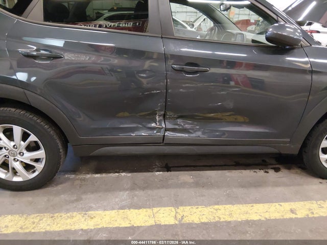 Hyundai Tucson Value 2019 KM8J3CA44KU033587 Image 6