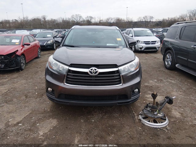 Toyota Highlander Xle V6 2015 5TDJKRFHXFS131331 Image 12