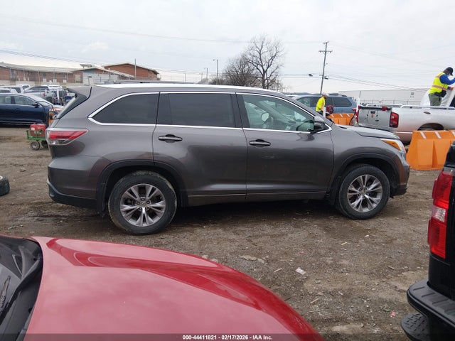 Toyota Highlander Xle V6 2015 5TDJKRFHXFS131331 Image 13