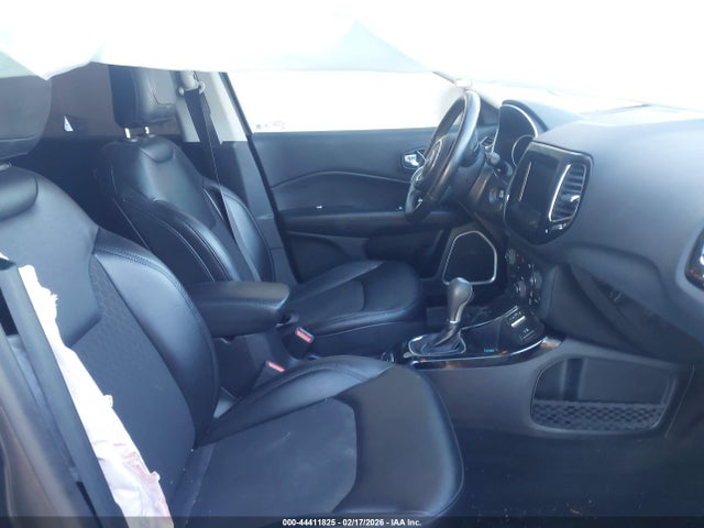 44411825 :رقم المزاد ، 3C4NJCBB9KT809263 vin ، 2019 Jeep Compass Altitude Fwd مزاد بيع