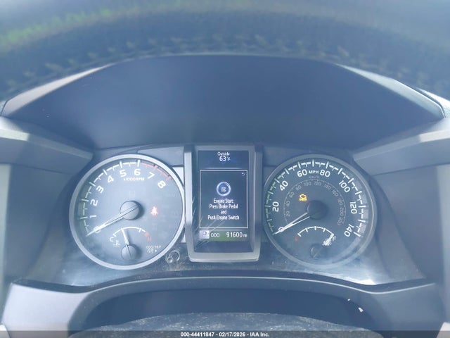 3TMBZ5DN8KM018098 Toyota Tacoma Trd Sport