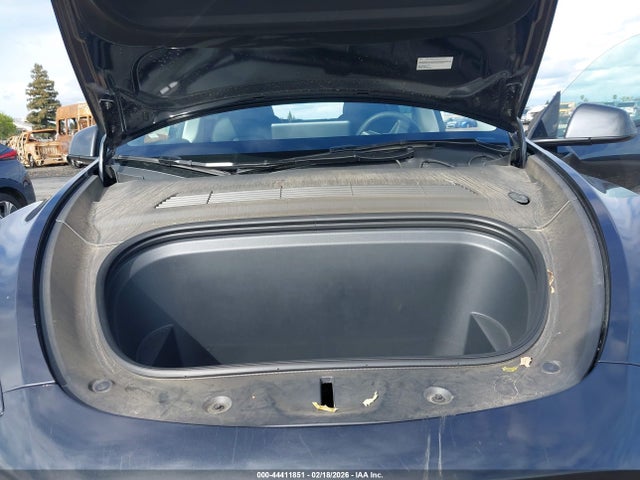 7SAYGDED8RF125914 Tesla Model Y Long Range Single Motor Rear-wheel Drive/rwd