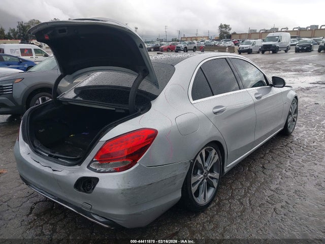 55SWF4HB3HU218824 Mercedes-Benz C 350E