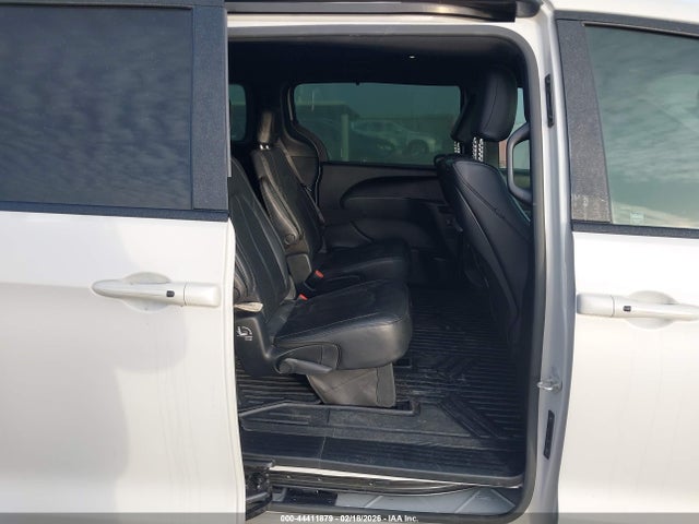 2020 Chrysler Pacifica Touring L Plus მანქანა იყიდება აუქციონზე, vin: 2C4RC1EG4LR149404, აუქციონის ნომერი: 44411879