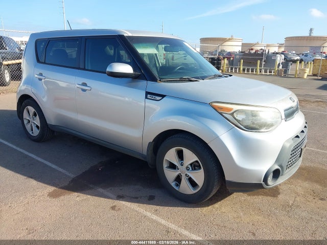 KIA Soul 2015 KNDJN2A24F7771949 main image