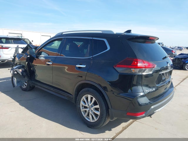 2019 NISSAN ROGUE 5N1AT2MT6KC761558 Photo 2