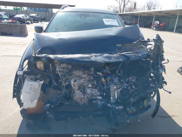 2019 NISSAN ROGUE 5N1AT2MT6KC761558 Photo 5