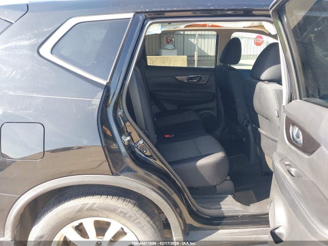 2019 NISSAN ROGUE 5N1AT2MT6KC761558 Photo 7