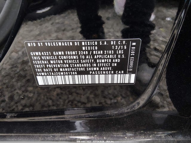 3VWD17AJ2GM301386 Volkswagen Jetta 1.8t Sport