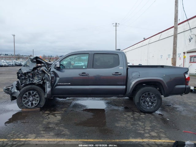 3TMCZ5ANXNM516302 Toyota Tacoma Sr5 V6
