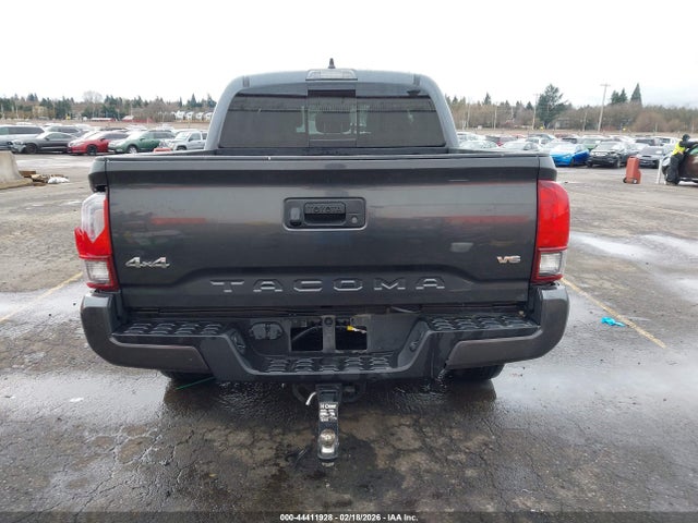 3TMCZ5ANXNM516302 Toyota Tacoma Sr5 V6