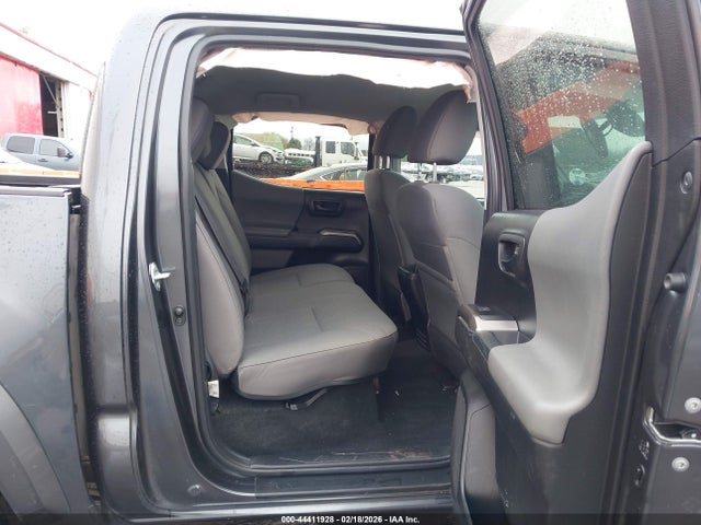 3TMCZ5ANXNM516302 Toyota Tacoma Sr5 V6