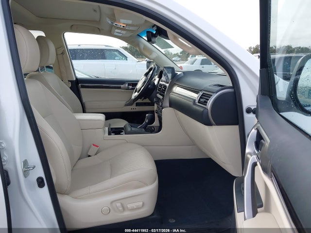 44411952 :رقم المزاد ، JTJAM7BX6N5330549 vin ، 2022 Lexus Gx 460 Premium مزاد بيع