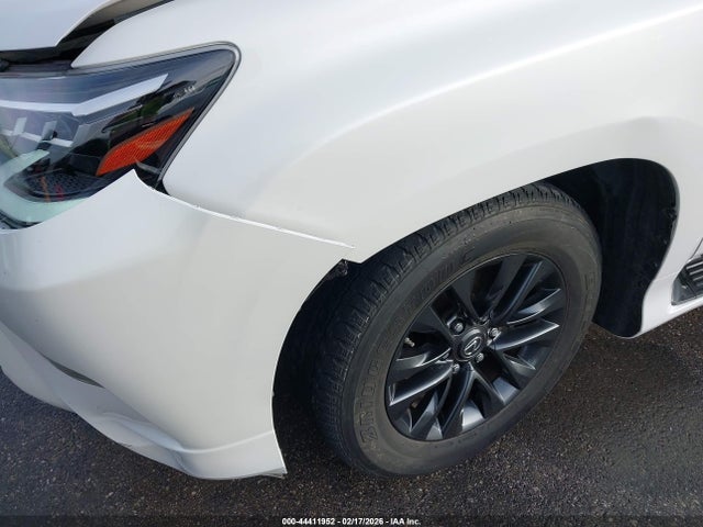 44411952 :رقم المزاد ، JTJAM7BX6N5330549 vin ، 2022 Lexus Gx 460 Premium مزاد بيع