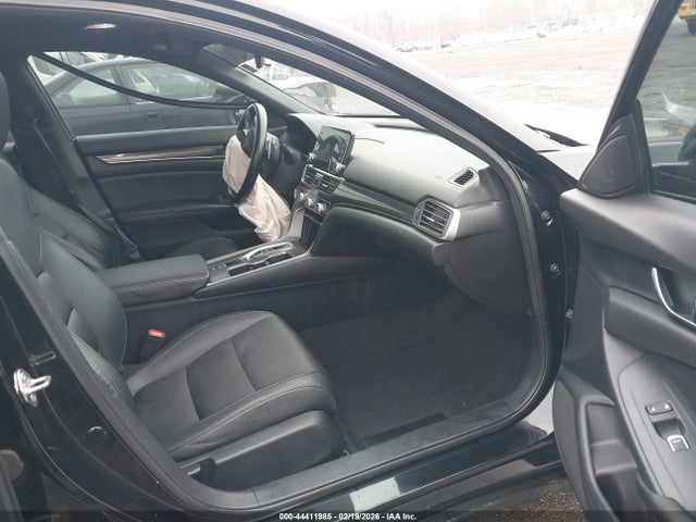 44411985 :رقم المزاد ، 1HGCV2F36KA020506 vin ، 2019 Honda Accord Sport 2.0t مزاد بيع