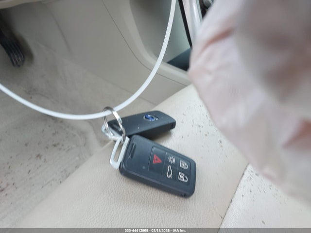 2015 VOLVO XC70 YV4902NK4F1211375 Photo 10