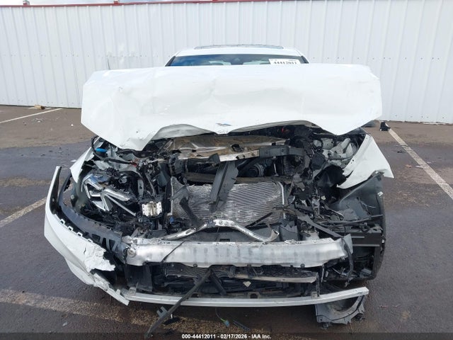 Продажа на аукционе авто 2025 Bmw 330i Xdrive, vin: 3MW89CW01S8F48158, номер лота: 44412011