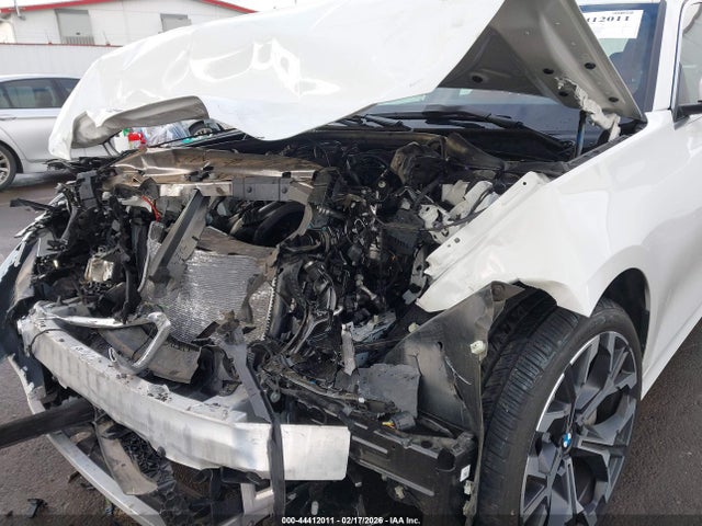 Продажа на аукционе авто 2025 Bmw 330i Xdrive, vin: 3MW89CW01S8F48158, номер лота: 44412011