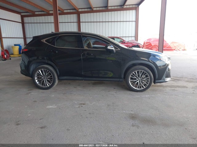 2022 Lexus Nx 350h Premium მანქანა იყიდება აუქციონზე, vin: JTJGKCEZ0N5002646, აუქციონის ნომერი: 44412021