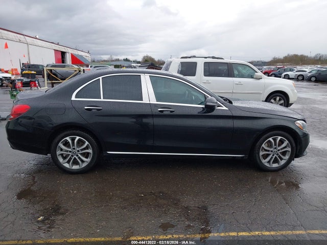 55SWF4KB0HU224279 Mercedes-Benz C 300 4matic