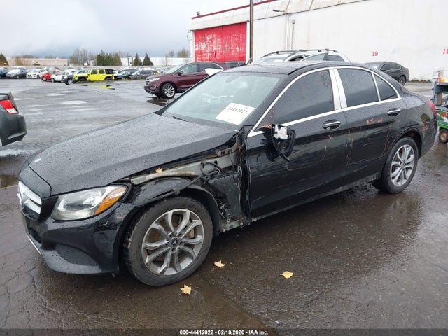 55SWF4KB0HU224279 Mercedes-Benz C 300 4matic