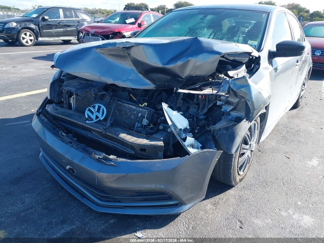 44412036 :رقم المزاد ، 3VW267AJ7GM274209 vin ، 2016 Volkswagen Jetta 1.4t S مزاد بيع