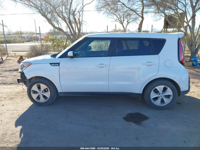KIA Soul 2015 KNDJN2A29F7235501 Image 15