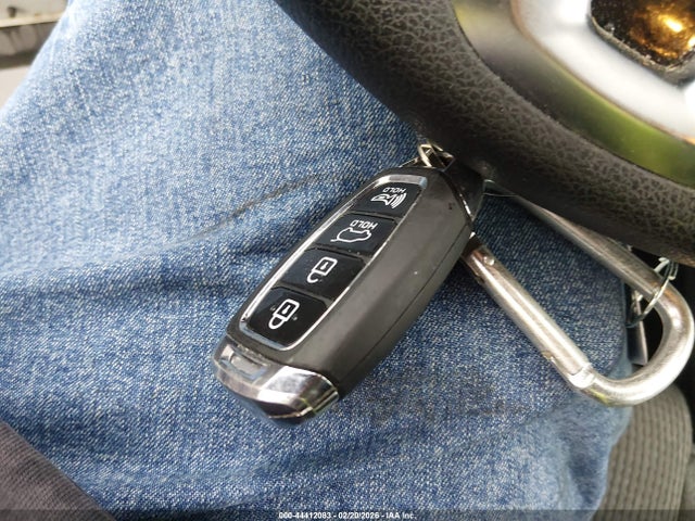 2019 HYUNDAI SANTA FE 5NMS33ADXKH051771 Photo 10