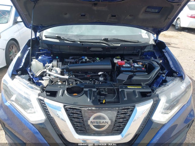44412088 :رقم المزاد ، KNMAT2MVXHP595035 vin ، 2017 Nissan Rogue Sv مزاد بيع