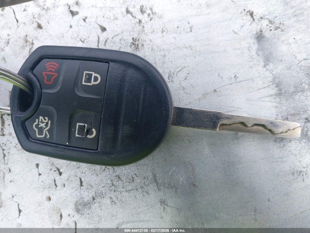 3FADP4BJ2KM135769 Ford FIESTA SE